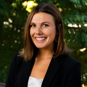 Elizabeth Jackson-headshot