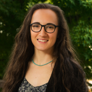 Hannah Kemelmakher headshot